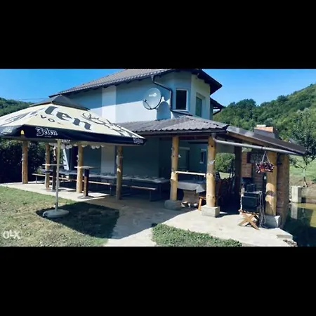 Hacijenda Simic Krupa na Vrbasu